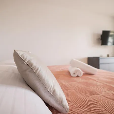 Luxury Nuova With Heated Pool Villa Maslenica