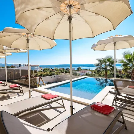 Luxury Nuova With Heated Pool * Maslenica