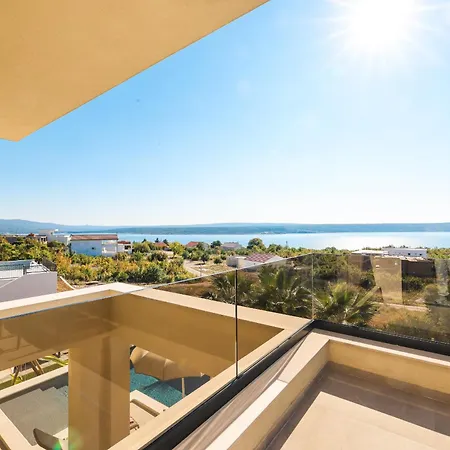 Villa Luxury Nuova With Heated Pool *