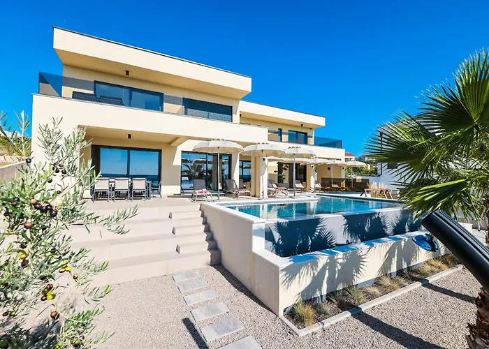 Villa Luxury Nuova With Heated Pool Maslenica