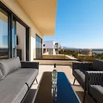 ヴィラ Luxury Nuova With Heated Pool