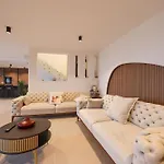 Luxury Nuova With Heated Pool Maslenica