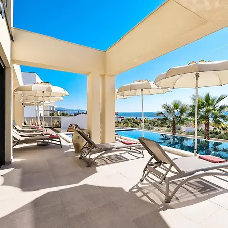 Luxury Nuova With Heated Pool *