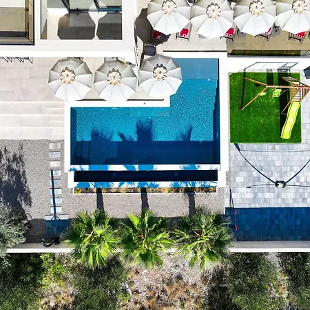 Villa Luxury Nuova With Heated Pool